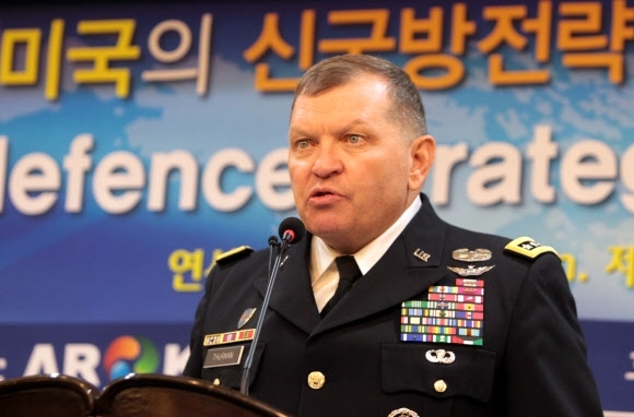 Former USFK Commander James Thurman. Yonhap