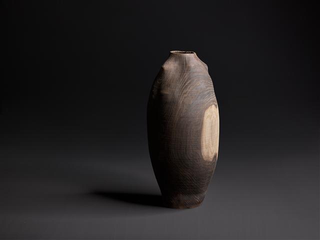 에른스트 갬펄, 52018230, oak, 37×76cm, 2018 [제공=갤러리 엘비스]