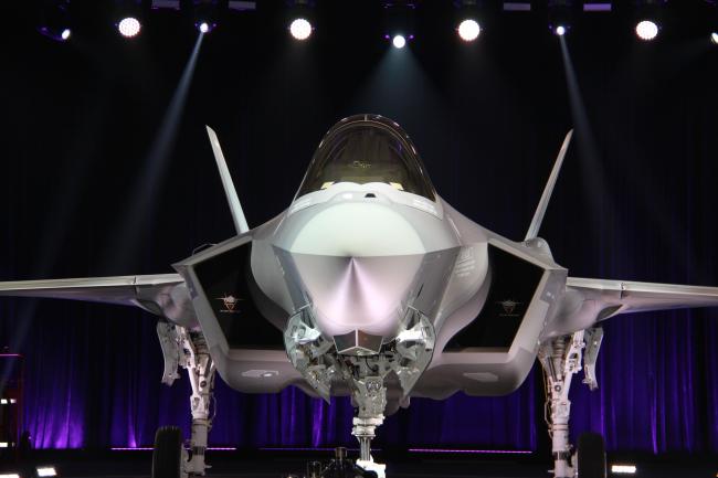 The first F-35A Lightning II jet for South Korea's Air Force is unveiled during a ceremony at Lockheed Martin's production facility in Fort Worth, Texas, on March 28, 2018. (Yonhap)