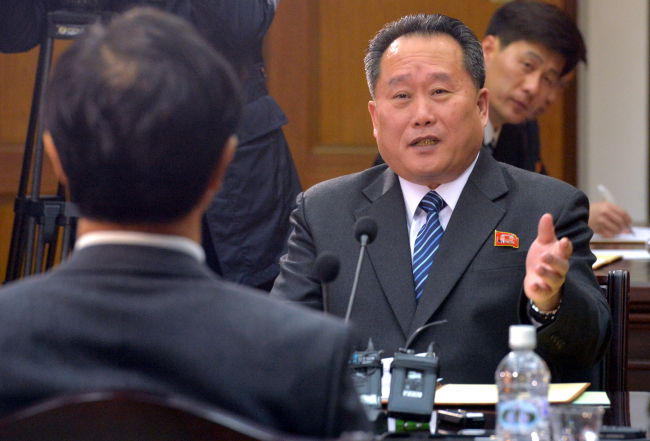 North Korea's chief delegate Ri Son-gwon (Yonhap)