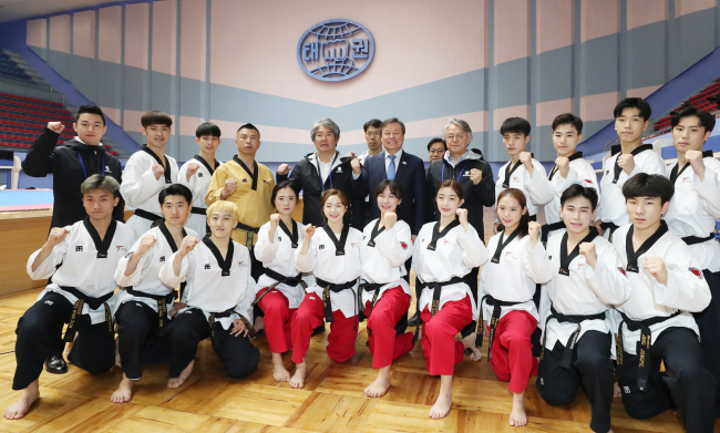 (Yonhap)