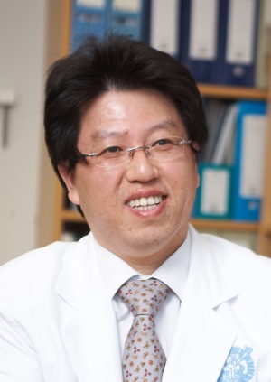 {사진=분당서울대병원 정신건강의학과 김기웅 교수]
{사진=분당서울대병원 정신건강의학과 김기웅 교수]