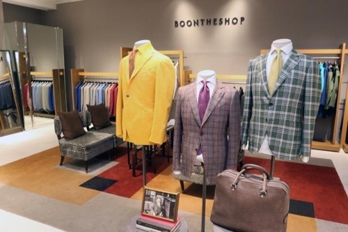 A photo provided by Shinsegae Department Store of one of its men's wear outlets in Seoul (Yonhap)