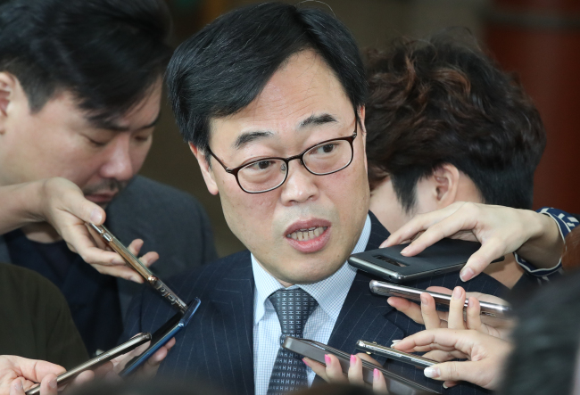 김기식 금융감독원장 (사진=연합뉴스)
김기식 금융감독원장 (사진=연합뉴스)
