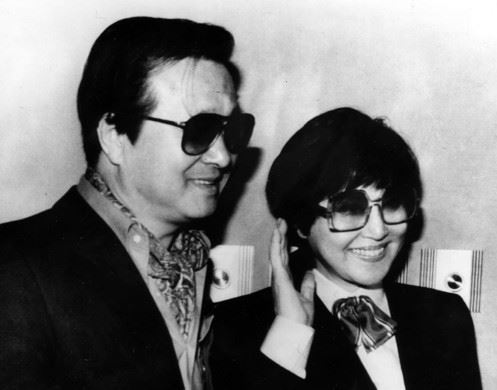 Late movie director Shin Sang-sok (L) and his estranged wife and late actress Choi Eun-hee (Yonhap)