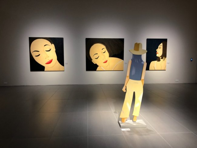 '알렉스 카츠, 모델&댄서'전 전시전경. 로라시리즈와 컷아웃 작품 [사진=이한빛 기자/vicky@]