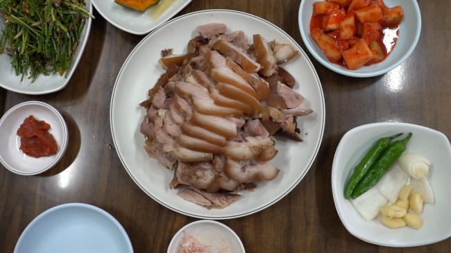 Jokbal (Photo by Lim Jeong-yeo / The Korea Herald)