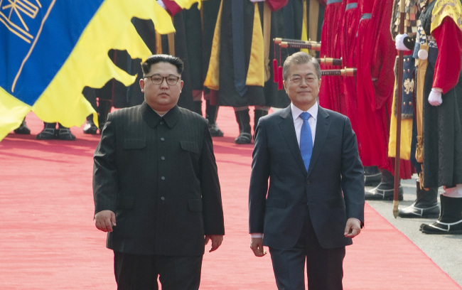 [사진=연합뉴스]
[사진=연합뉴스]