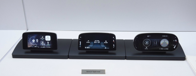 Three types of modular 8-inch digital clusters (Hyundai Mobis)