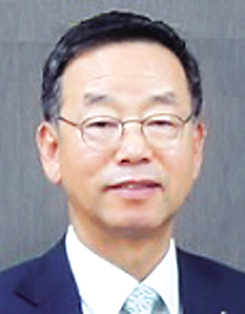 파티션 없이도 타인의 시선을 차단하고 개인공간을 확보해주는 코아스의 사무가구 ‘인스파이어 벤치’.