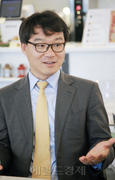 △영주 중앙고, 연세대 법학과 △사법연수원 36기 △법무법인 한결 금융투자 소송그룹 총괄 변호사 △前 국민연금공단 기금운용본부 자문 변호사 △사단법인 장애우권익문제연구소 자문위원