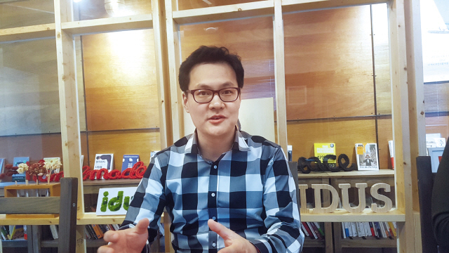 수공예품 플랫폼 ‘아이디어스’를 서비스하는 스타트업 ‘백패커’의 김동환 대표.