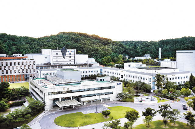 한국기초과학지원연구원 대덕 본원 전경