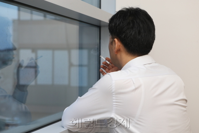 고민하는 남성 자료사진. [헤럴드경제DB]