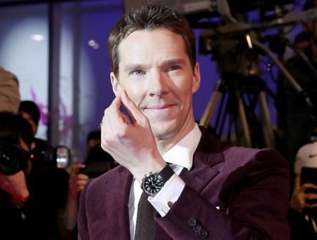 Hollywood actor Benedict Cumberbatch, who stars in the new movie "Avengers: Infinity War," poses for a photo during a publicity event in Seoul on April 12, 2018. The movie will be released in South Korea on April 25. (Yonhap)