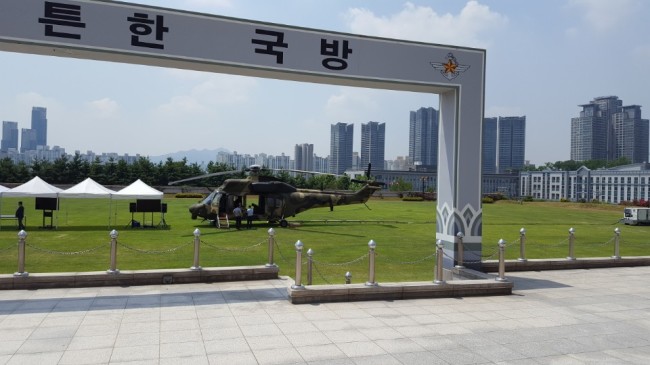 [김수한의 리썰웨펀]무기 세일즈맨으로 변신한 국방부…두테르테 요구에 수리온 급파