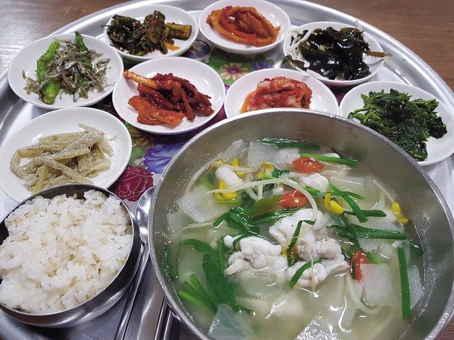 오징어내장탕 만원 한상.