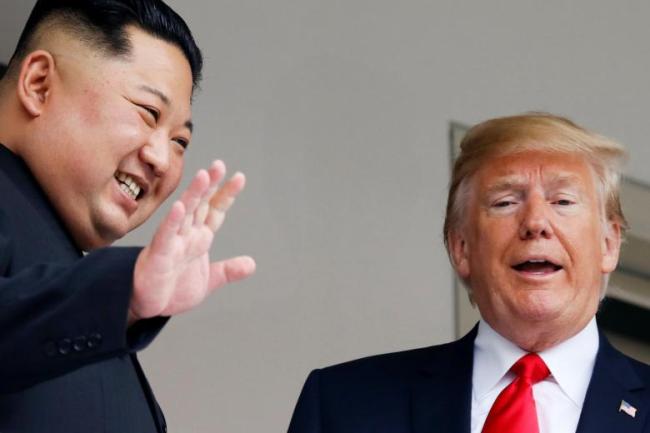 North Korean leader Kim Jong-un, left, and US President Donald Trump. (Yonhap)