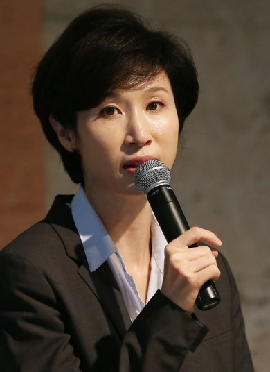 전직 수행기사들에게 인신모욕적 폭언 등을 일삼아 갑질 논란에 휩싸인 노소영 아트센터 나비 관장. [사진=연합뉴스]