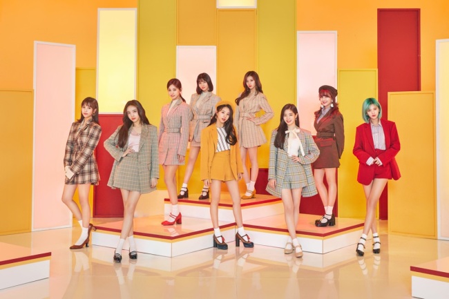 Twice (JYP Entertainment)
　