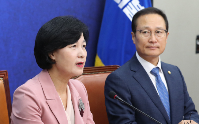더불어민주당 추미애 대표가 2일 오전 국회에서 열린 최고위원회의에서 발언하고 있다. (사진=연합뉴스)