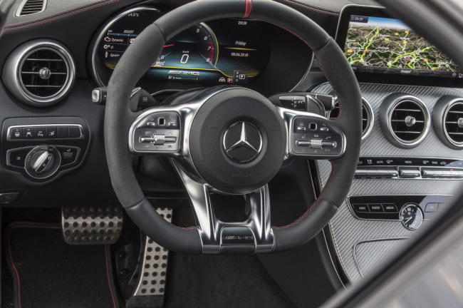 AMG steering wheel (Mercedes-Benz Korea)