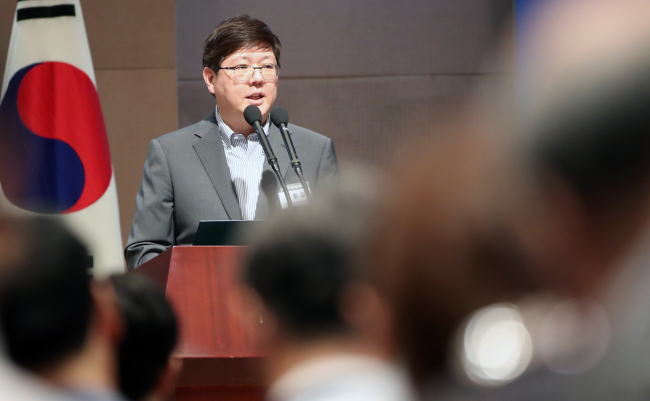Kim Hong-gul, head of the Korean Council for Reconciliation and Cooperation. (Yonhap)
