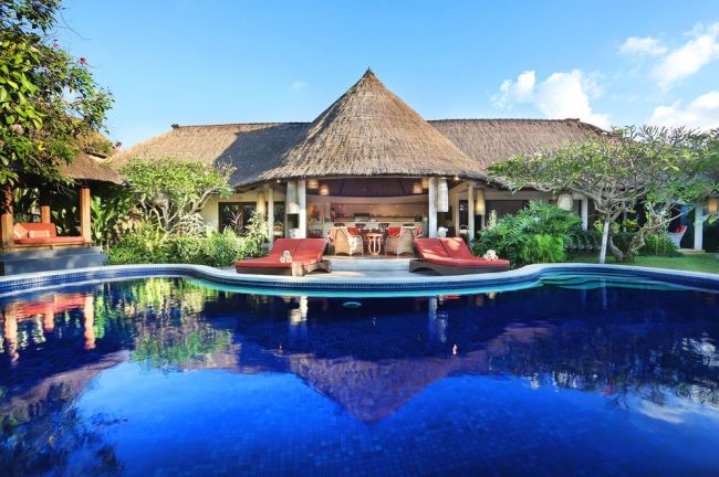 Bali, Indonesia (Tripbtoz)