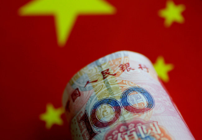 <YONHAP PHOTO-1824> FILE PHOTO: A China yuan note is seen in this illustration photo May 31, 2017. REUTERS/Thomas White/Illustration/File Photo/2018-07-19 10:48:10/ <저작권자 ⓒ 1980-2018 ㈜연합뉴스. 무단 전재 재배포 금지.>
<YONHAP PHOTO-1824> FILE PHOTO: A China yuan note is seen in this illustration photo May 31, 2017. REUTERS/Thomas White/Illustration/File Photo/2018-07-19 10:48:10/ <저작권자 ⓒ 1980-2018 ㈜연합뉴스. 무단 전재 재배포 금지.>
