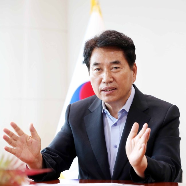 [사진=백군기 용인시장]
[사진=백군기 용인시장]