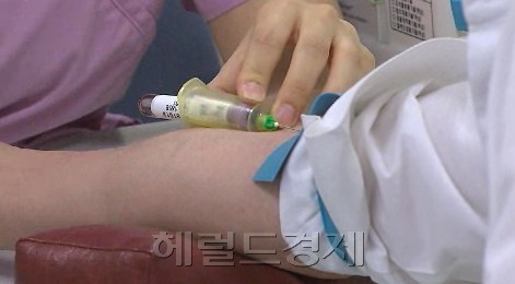 매년 7월28일은 ‘세계 간염의 날’이다. 간염 중 만성으로 진행될 수 있는 BㆍC형 간염이 위험하다. 혈액ㆍ초음파 검사를 받으면 간염 예방에 도움이 된다. [헤럴드경제DB]