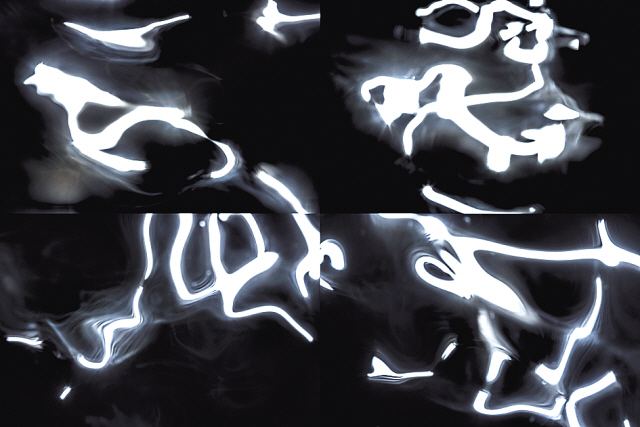 BWL_3-1~4 Luminescence, Here and There BWL_3-1~4 모양으로 흔적을 남기네, 2017, Archival Pigment Print, 80x120cmx4.