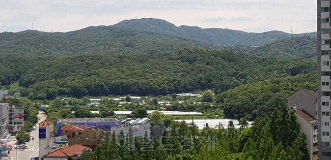 신혼희망타운 예정지인 분당구 서현동 일대 모습.<br />[사진=이상섭 기자]
신혼희망타운 예정지인 분당구 서현동 일대 모습.
[사진=이상섭 기자]