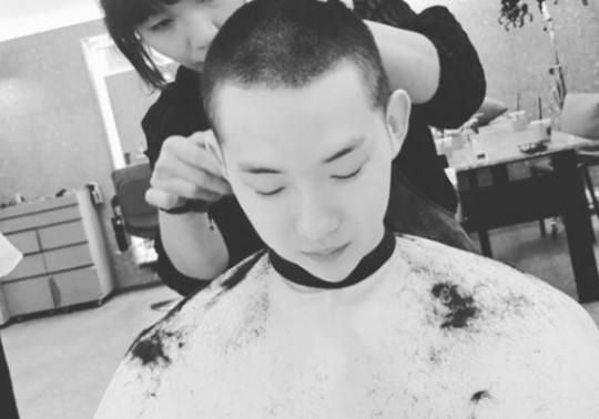 (Instagram)