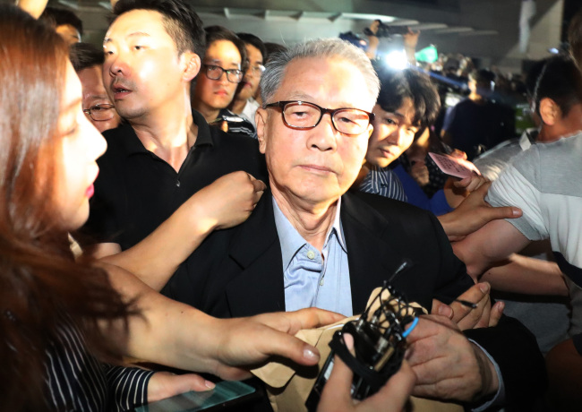 Former presidential chief of staff Kim Ki-choon(Yonhap)