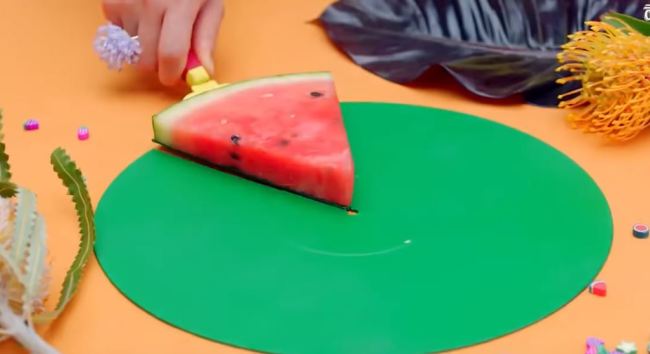 (Screenshot from YouTube)