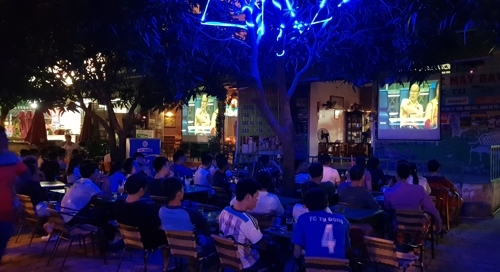 박항서 매직에 베트남 축구팬들 응원 열기 (연합뉴스)