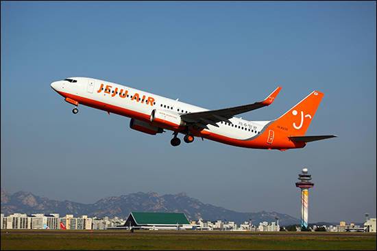 (Jeju Air)