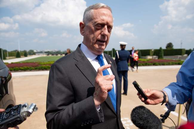 US Secretary of Defense Jim Mattis speaks to the press outside of the Pentagon in Washington, DC, Aug. 28. (AFP)