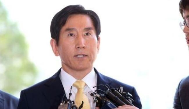 This file photo of former police chief Cho Hyun-oh was taken Aug. 3, 2015. (Yonhap)