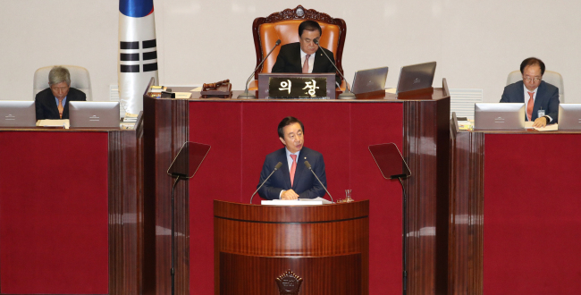 자유한국당 김성태 원내대표가 5일 오전 국회 본회의에서 교섭단체 대표연설을 하고 있다.[사진=연합뉴스]
자유한국당 김성태 원내대표가 5일 오전 국회 본회의에서 교섭단체 대표연설을 하고 있다.[사진=연합뉴스]