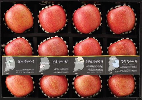 플라스틱 대신 종이 받침대를 사용한 이마트의 ‘고랭지 산 사과 세트’ 이미지 컷.  [제공=이마트]