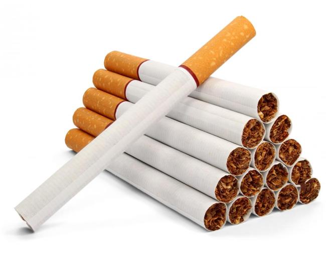 how much is an average pack of cigarettes How Many Packs of Cigarettes are in a Carton?
