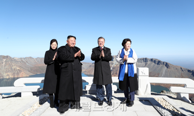 [사진=백두산 사진공동취재단]