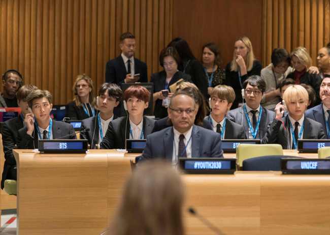BTS members at the 73rd UN General Assembly Generation Unlimited launch event in New York, photographed by the Korean press during the historic September 2018 speech