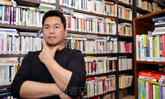 나병준 대표.<br />정희조 기자/checho@heraldcorp.com  181001
나병준 대표.
정희조 기자/checho@heraldcorp.com  181001