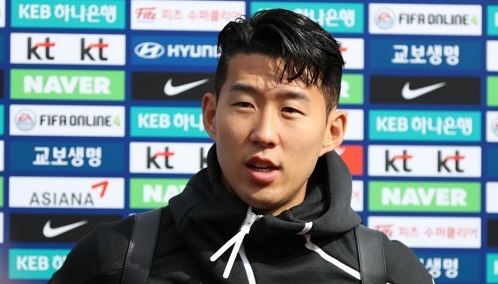 South Korean football player Son Heung-min speaks to reporters at the National Football Center in Paju, north of Seoul, on Oct. 8, 2018, ahead of the South Korean national football team training. (Yonhap