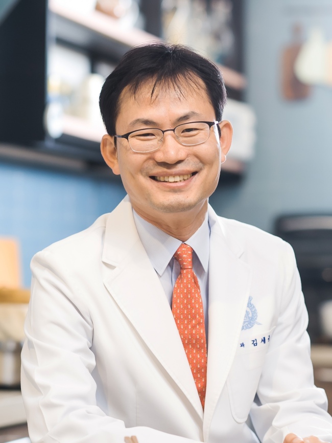 [사진=분당서울대병원 신장내과 김세중 교수]
[사진=분당서울대병원 신장내과 김세중 교수]