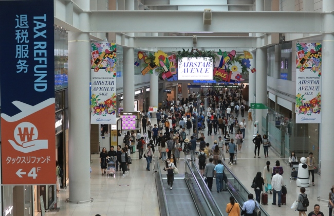 Incheon International Airport duty free shops (Yonhap)