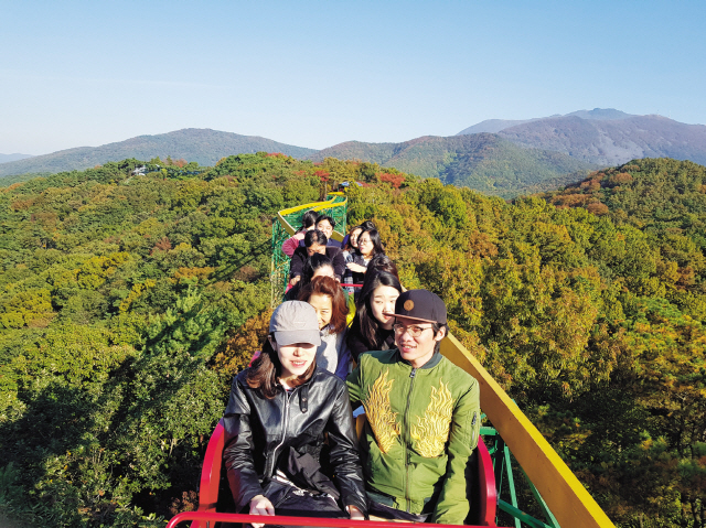 최근 복원된 광주 무등산 모노레일.